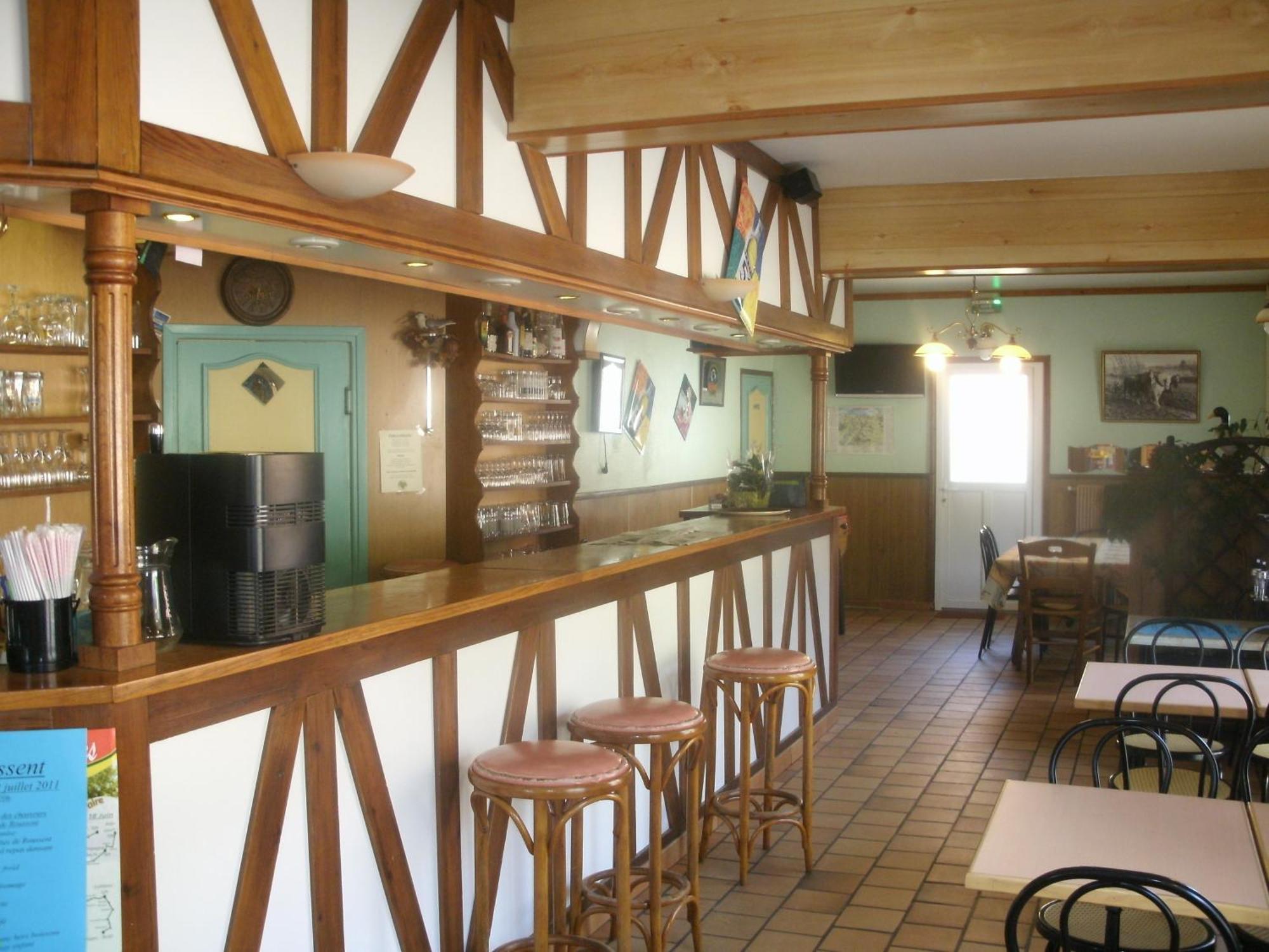 Auberge Des Etangs Roussent Buitenkant foto